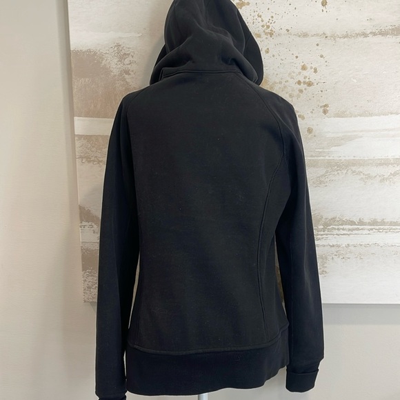 Black Lululemon Full Zip-Up Hooded Sweatshirt with thumbholes size 10 - Picture 3 of 6